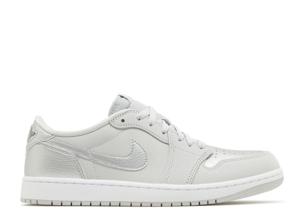 JORDAN 1 LOW METALLIC SILVER (BRAND NEW)