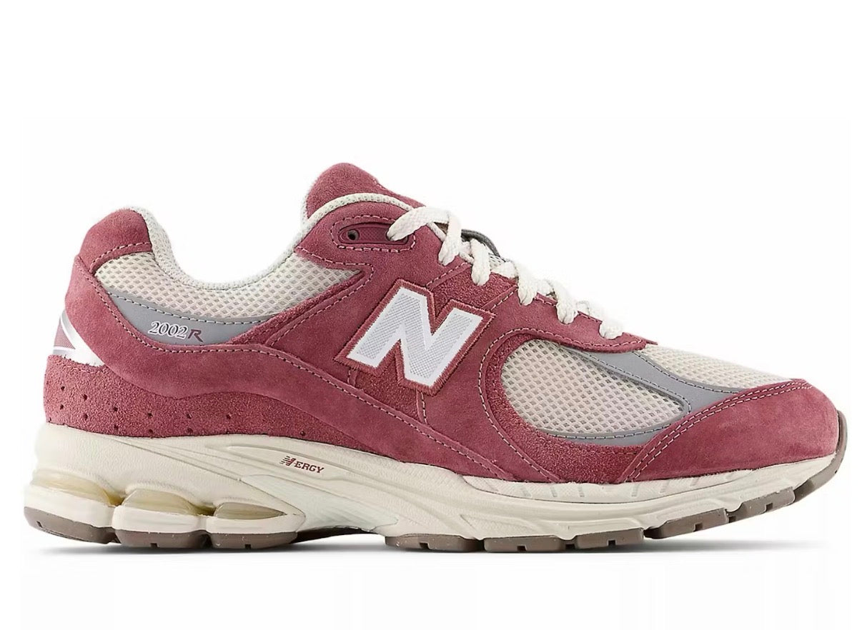NEW BALANCE 2002R WASHED BURGUNDY TIMBERWOLF SLATE GREY (PRE-OWNED W/ BOX)