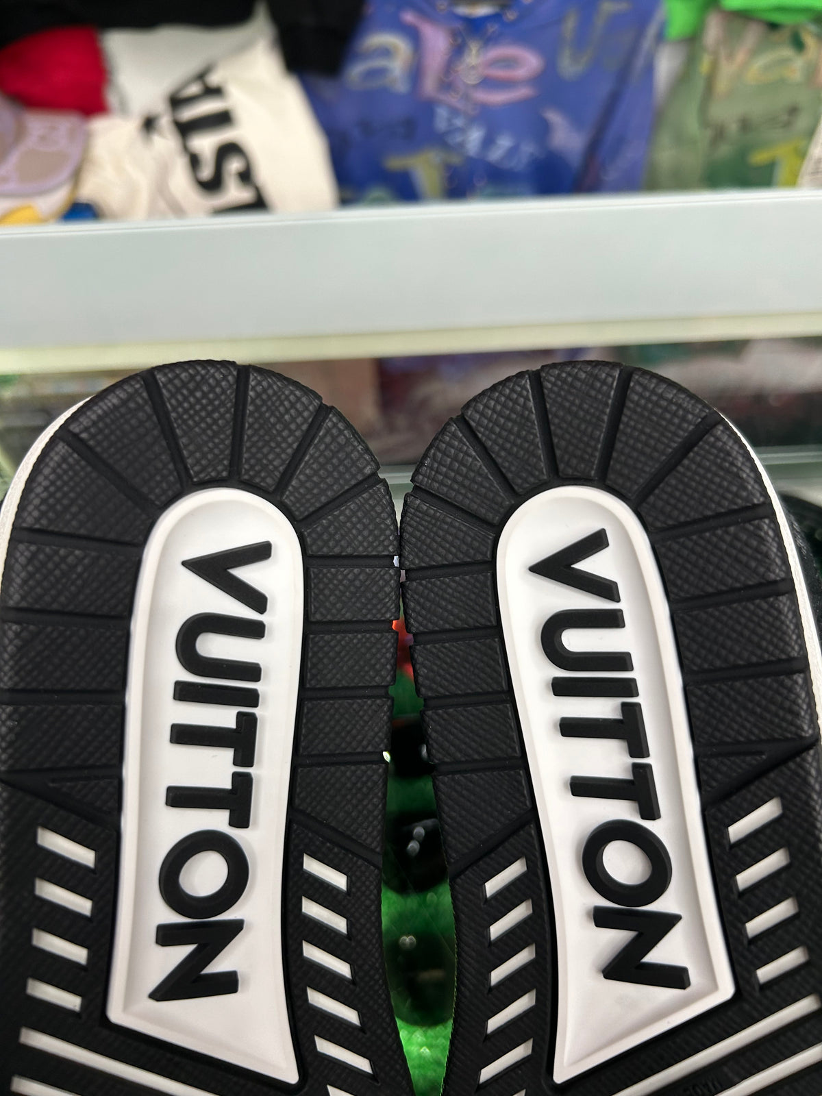 LOUIS VUITTON LV TRAINER WHITE BLACK (PRE-OWNED W/ BOX)