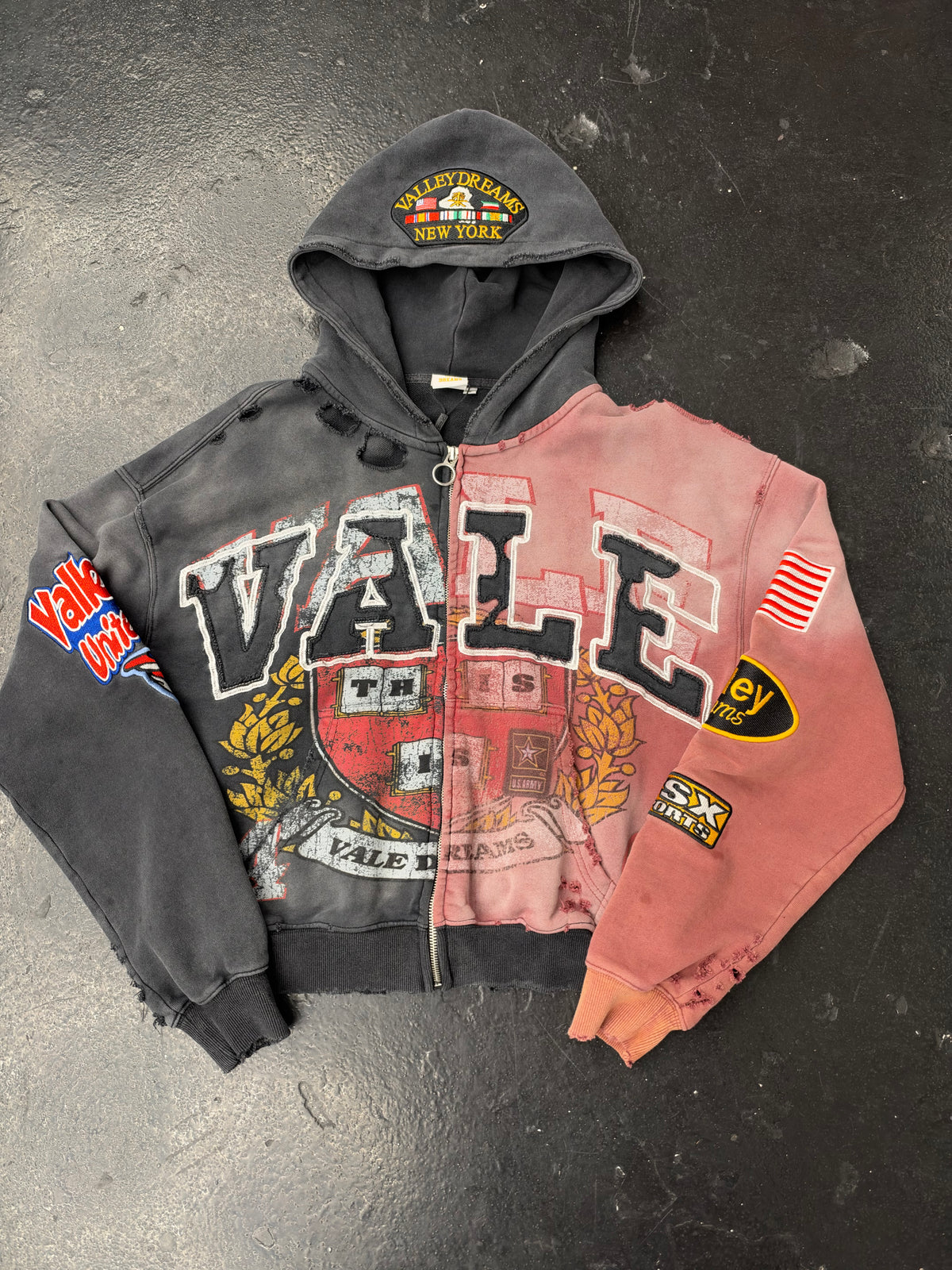 VALE TWO FACE ZIP UP HOODIE (PRE-OWNED)