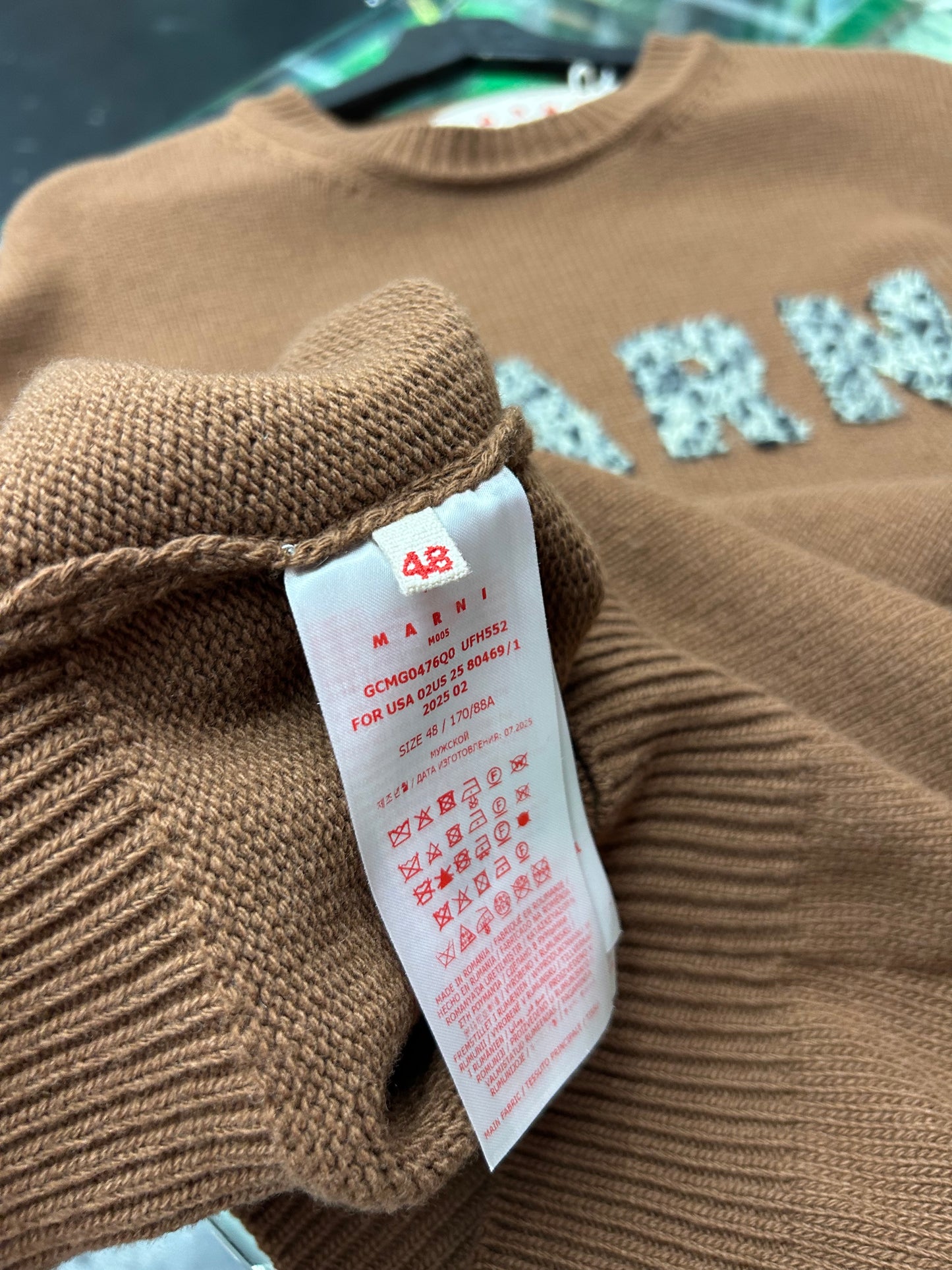 MARNI ROUND NECK SWEATER WITH EMBROIDERED LOGO “BROWN” (VNDS)