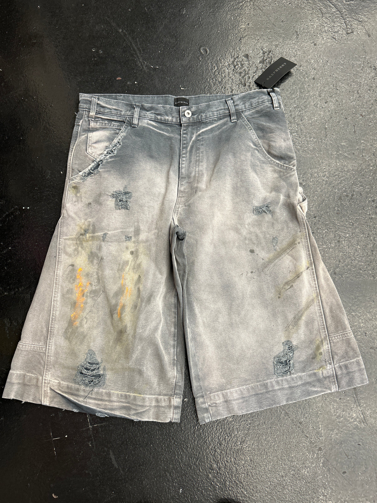 RASPBERRY HILLS PAINTER SHORTS (BRAND NEW)