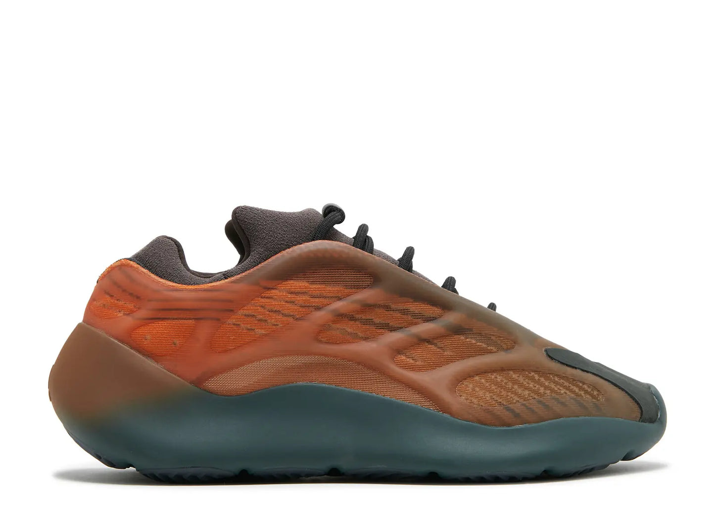 YEEZY 700 V3 COPPER FADE (BRAND NEW)