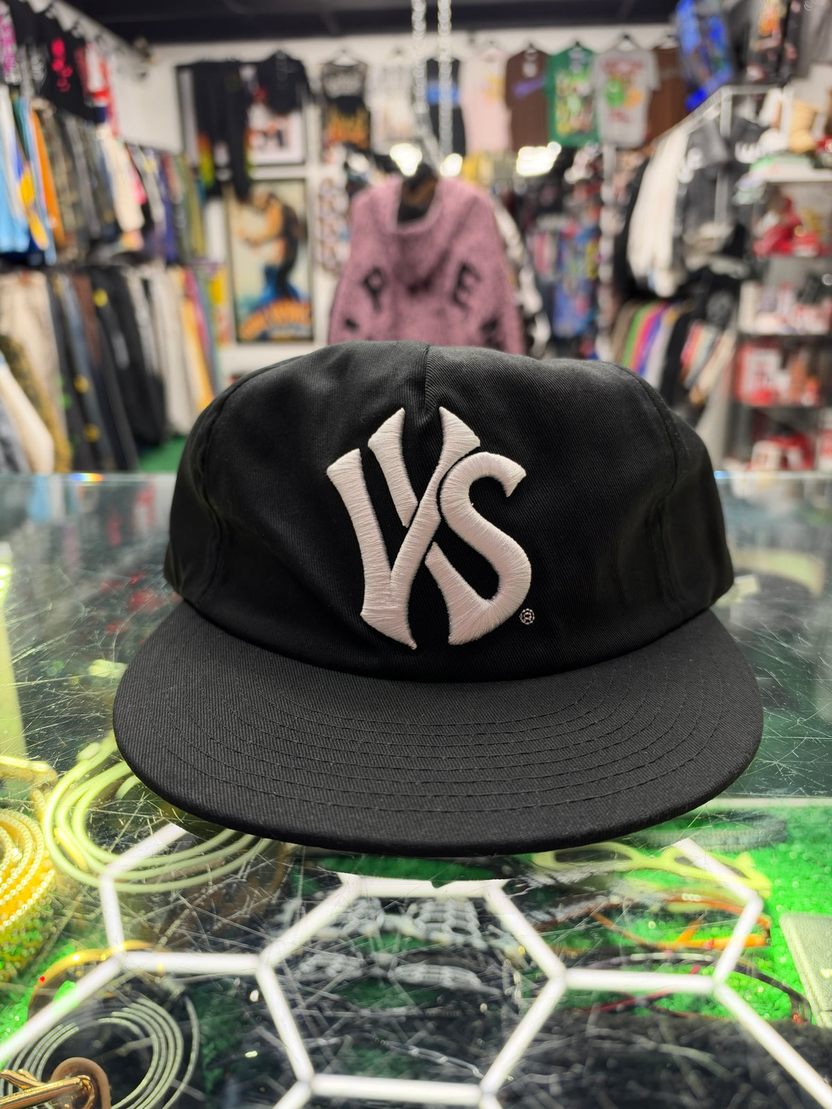 VALE FOREVER VS HAT (BRAND NEW)