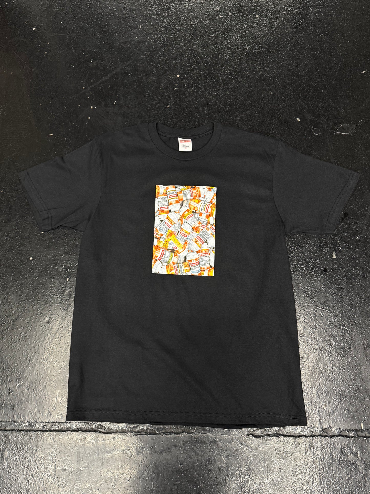SUPREME BLACK PILLS TEE (BRAND NEW)