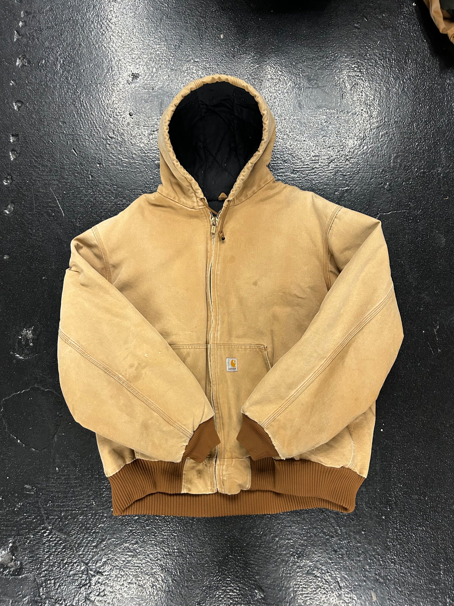 CARHARTT TAN HOODED WORKWEAR JACKET (PRE OWNED)