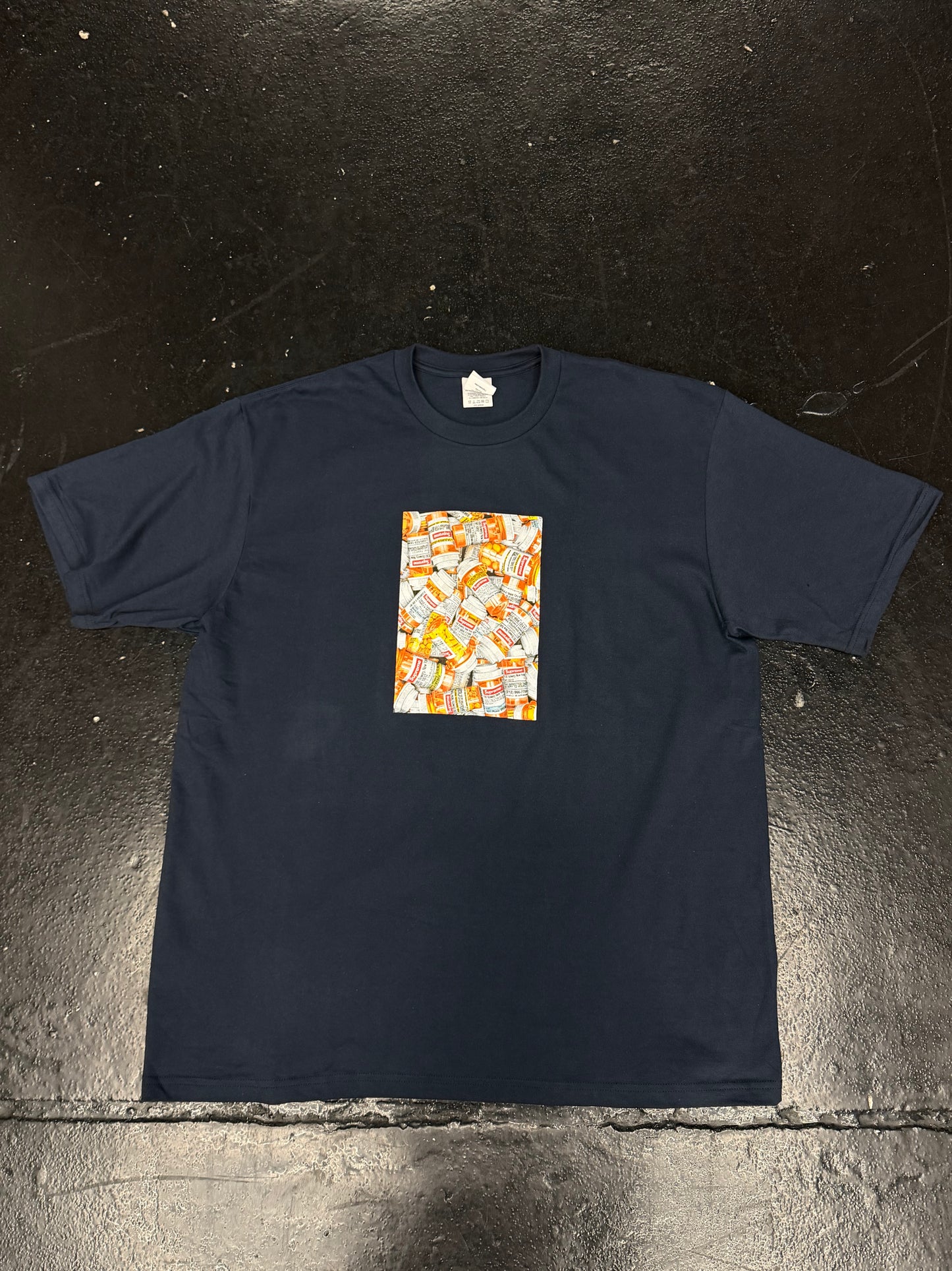 SUPREME NAVY PILLS TEE (BRAND NEW)