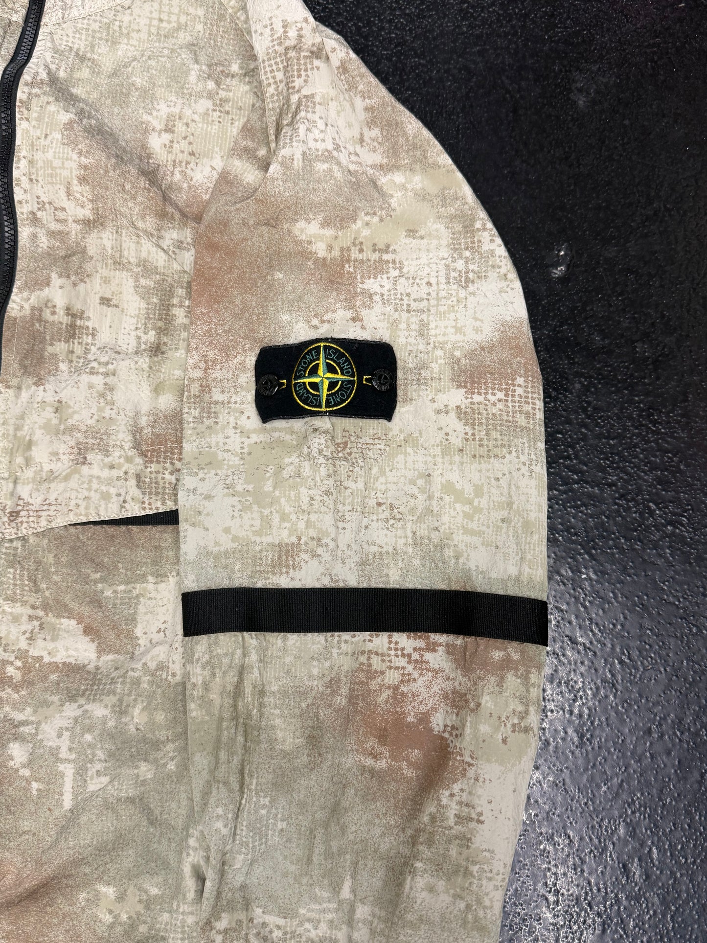 STONE ISLAND DISSOLVING CAMO JACKET (PRE-OWNED)