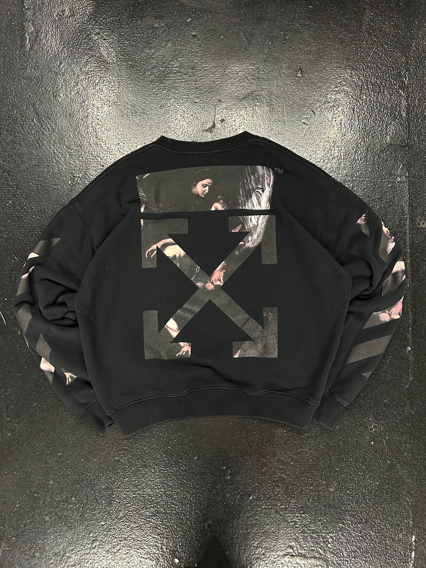 OFF-WHITE BLACK CABARAZZO CREW NECK (PRE OWNED)
