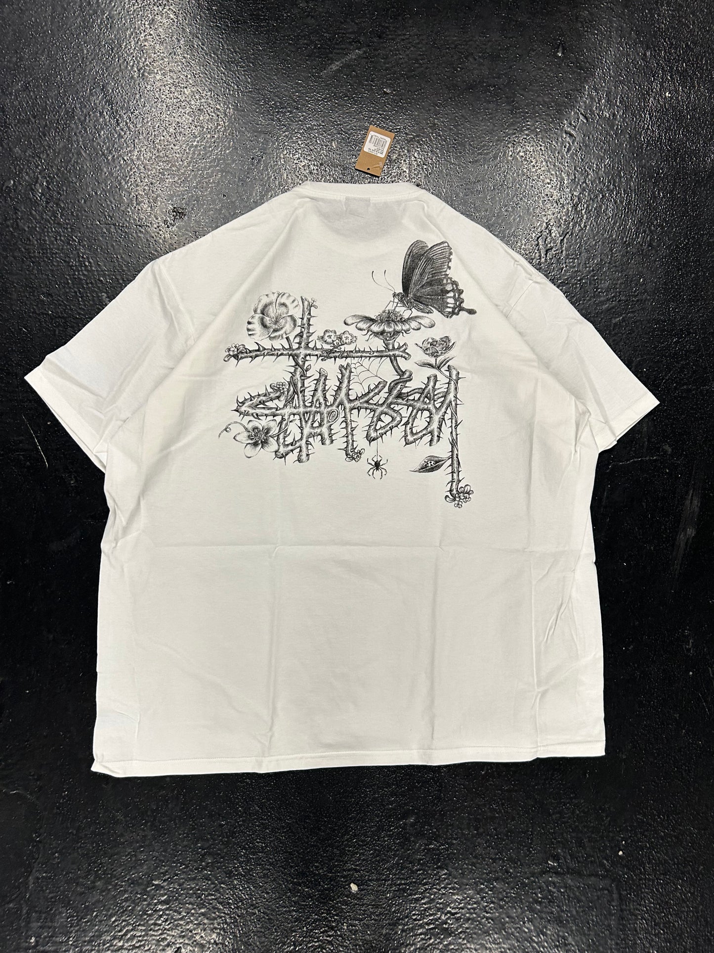 STUSSY WHITE THORN VINE TEE (BRAND NEW)
