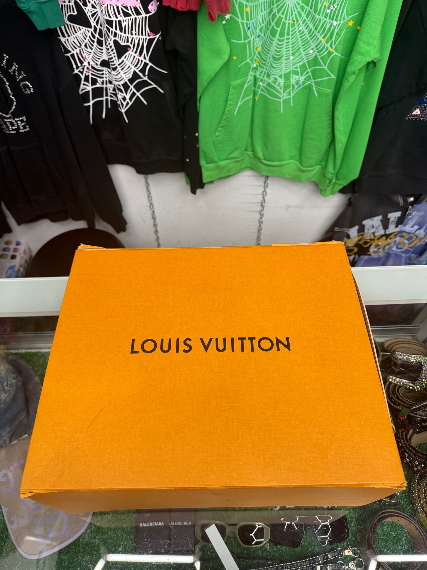 LOUIS VUITTON MONTAIGNE MM HANDBAG (PRE-OWNED)