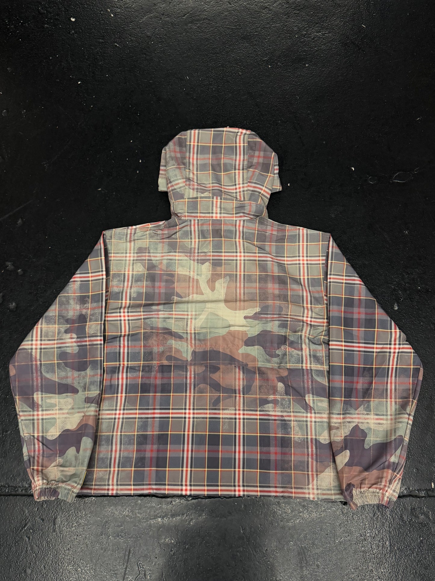 VALE FOREVER SOLIDER RAIN JACKET (BRAND NEW)