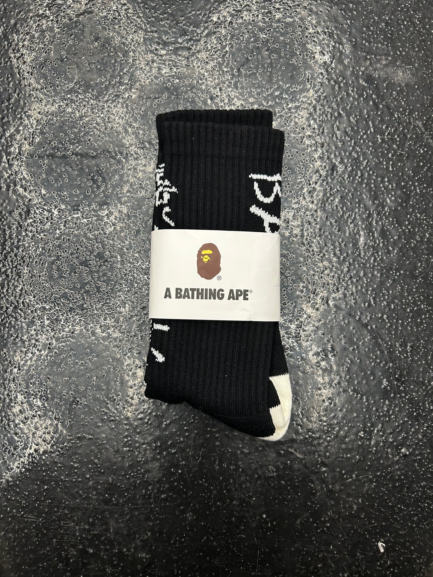 BAPE SCRIPT BLACK SOCKS (BRAND NEW)