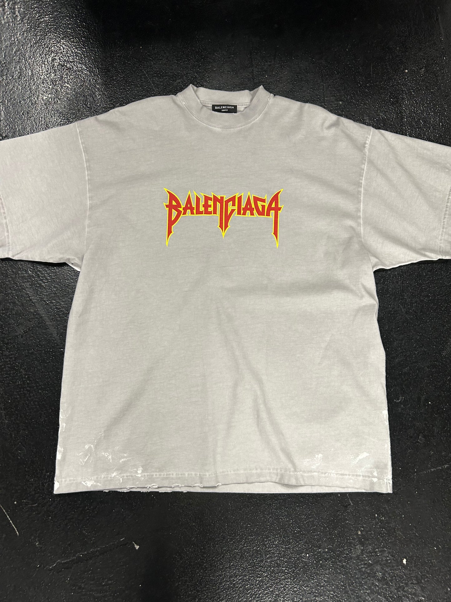 BALENCIAGA METAL LOGO DISTRESSED TEE (PRE-OWNED)