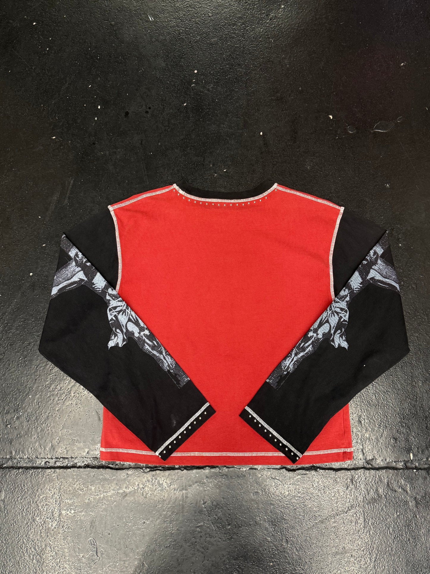 GREEDY UNIT STUDDED LONG SLEEVE T-SHIRT (PRE-OWNED)