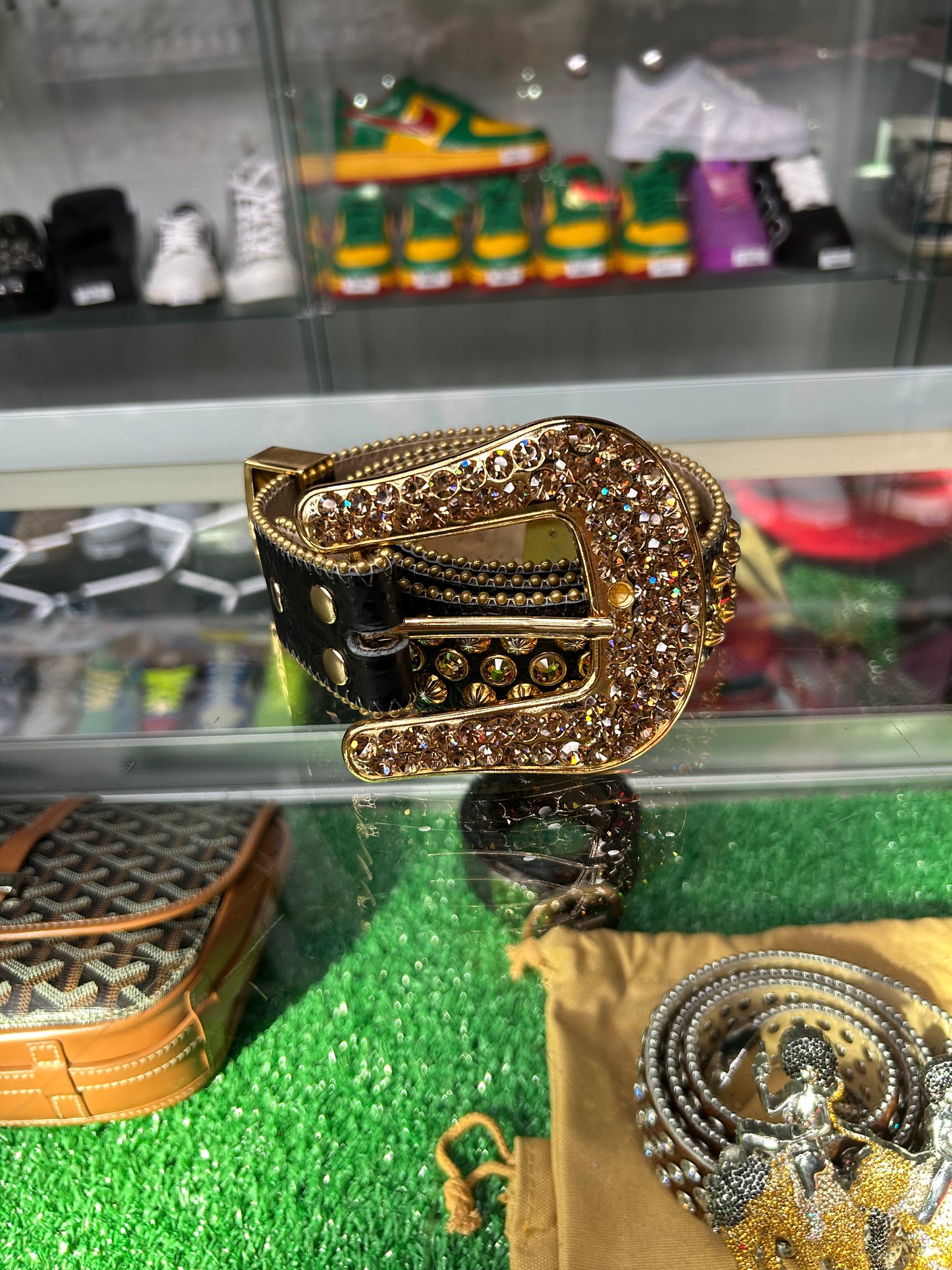 BB SIMONS GOLD Y2K BELT (PRE-OWNED)