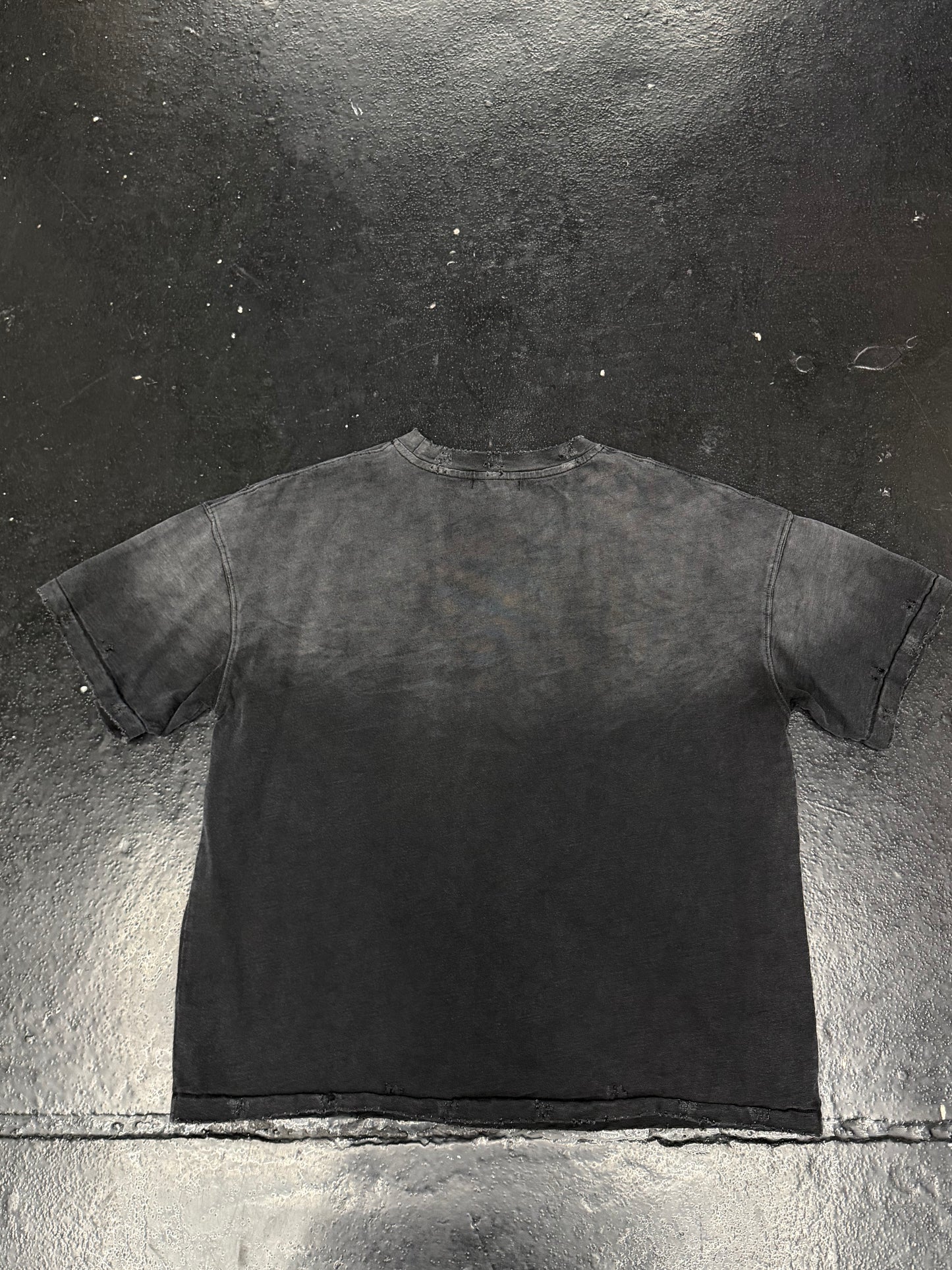 VALE FOREVER PURE BUCKET T-SHIRT (PRE-OWNED)