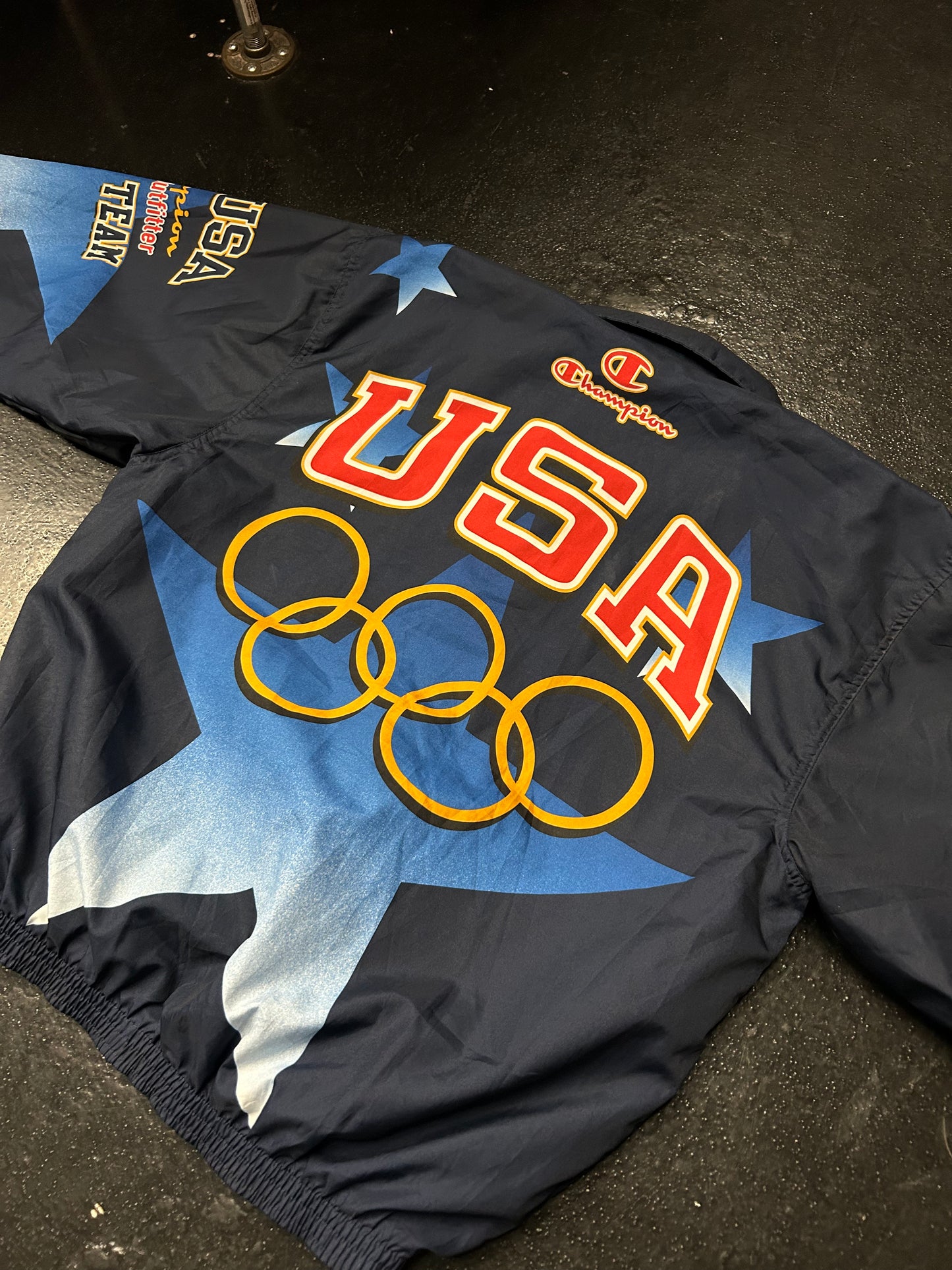 UNITED STATES OF AMERICA USA OLYMPIC WINDBREAKER JACKET (PRE-OWNED)