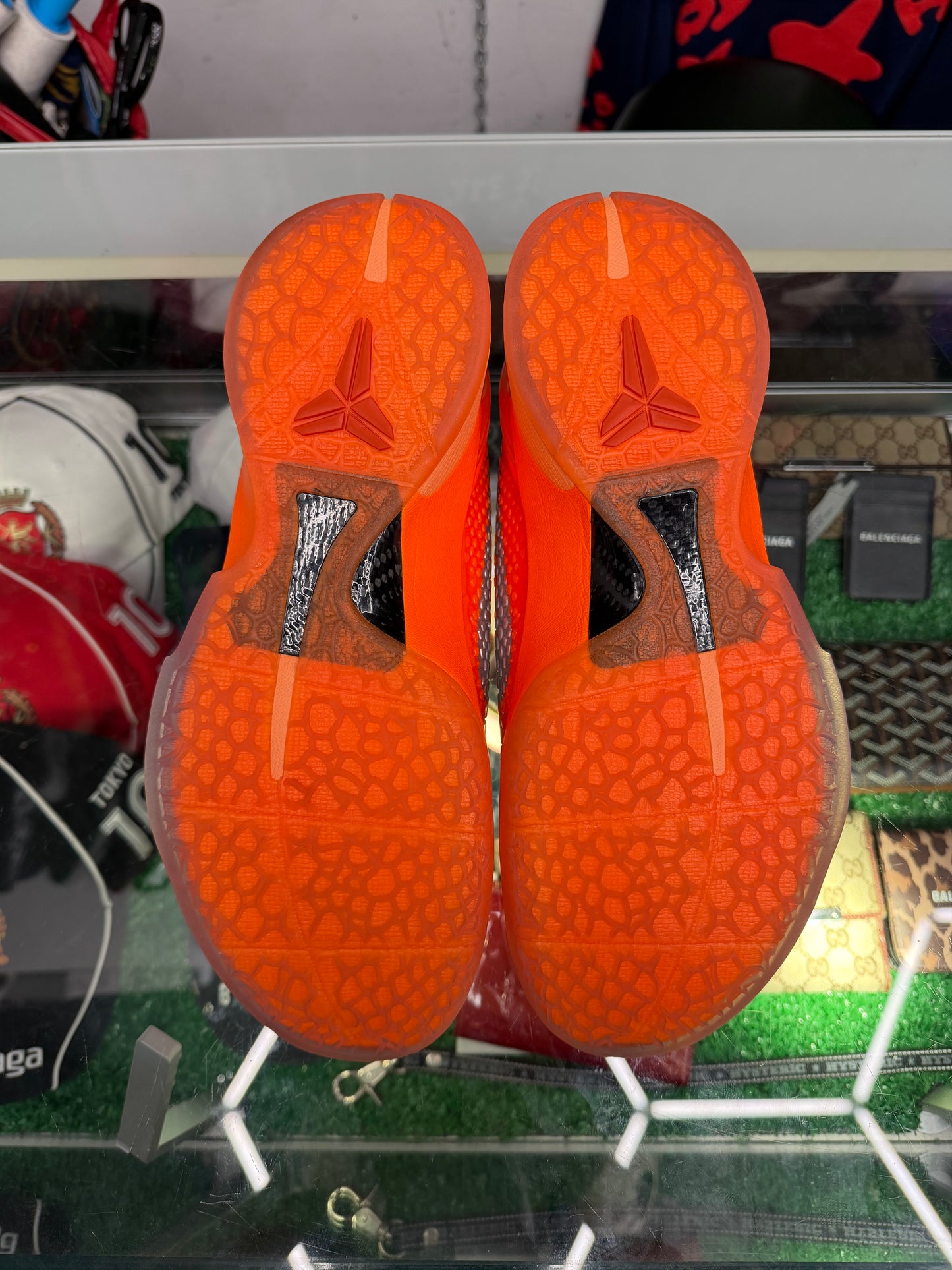 KOBE 9 TOTAL ORANGE (PRE-OWNED W/ BOX)