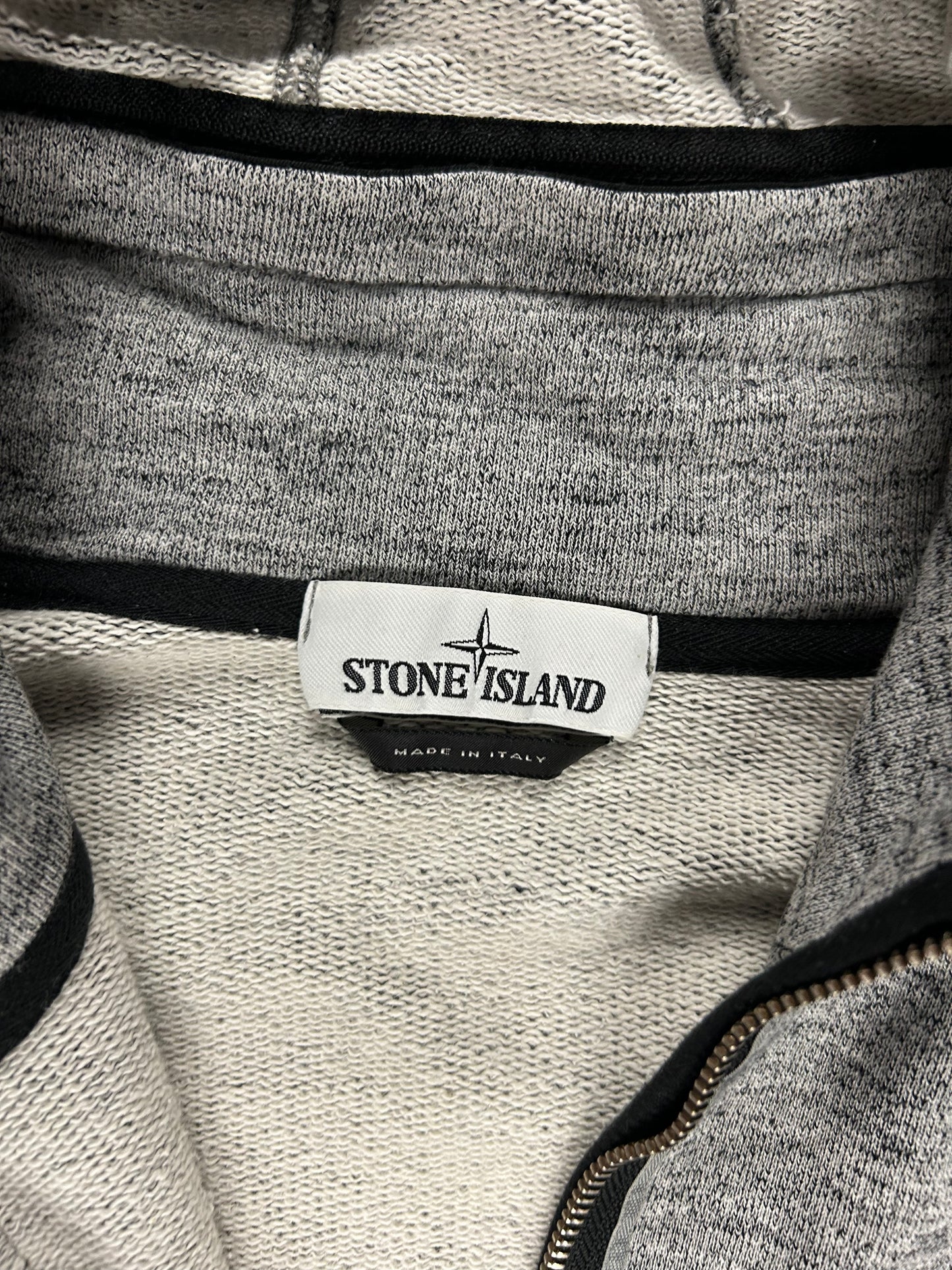 STONE ISLAND HEATHER GREY ZIP UP (PRE OWNED)