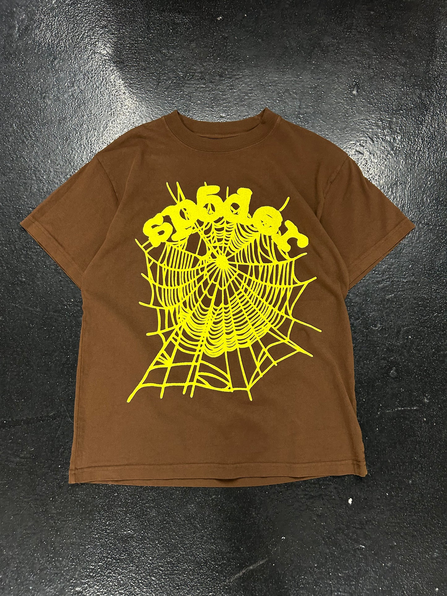 SPIDER BROWN YELLOW TEE (BRAND NEW)