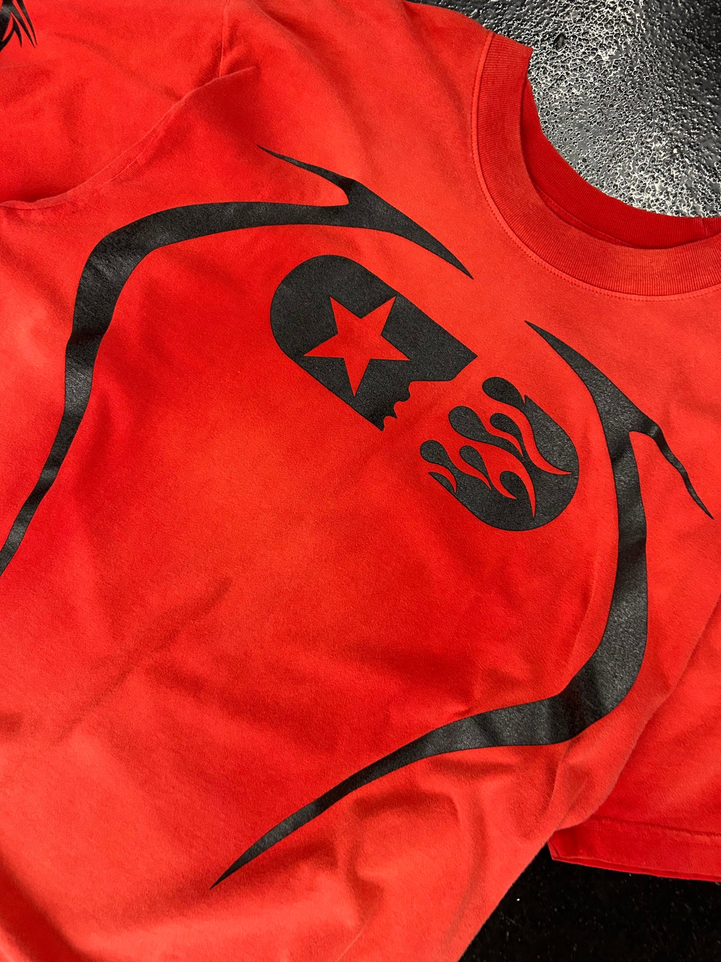 HELLSTAR WARM UP TEE (BRAND NEW)