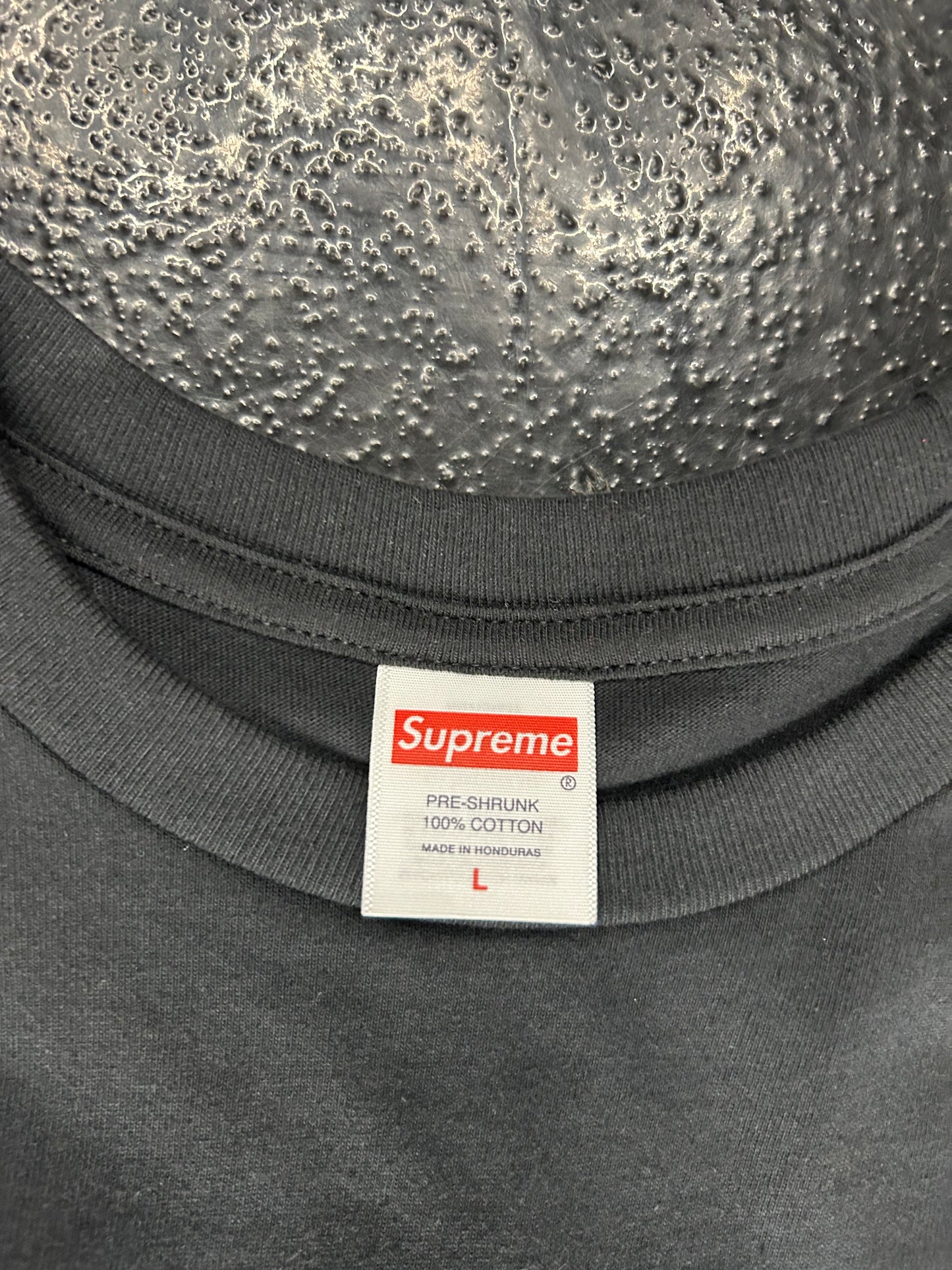 SUPREME BLACK SMOKE TEE (PRE OWNED)