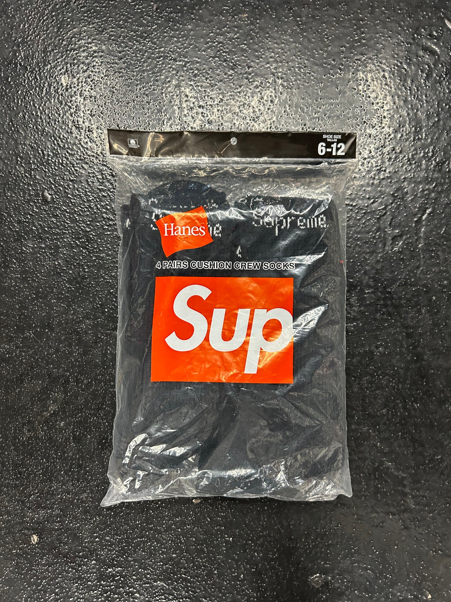 SUPREME BLACK SOCKS (PACK OF 4)