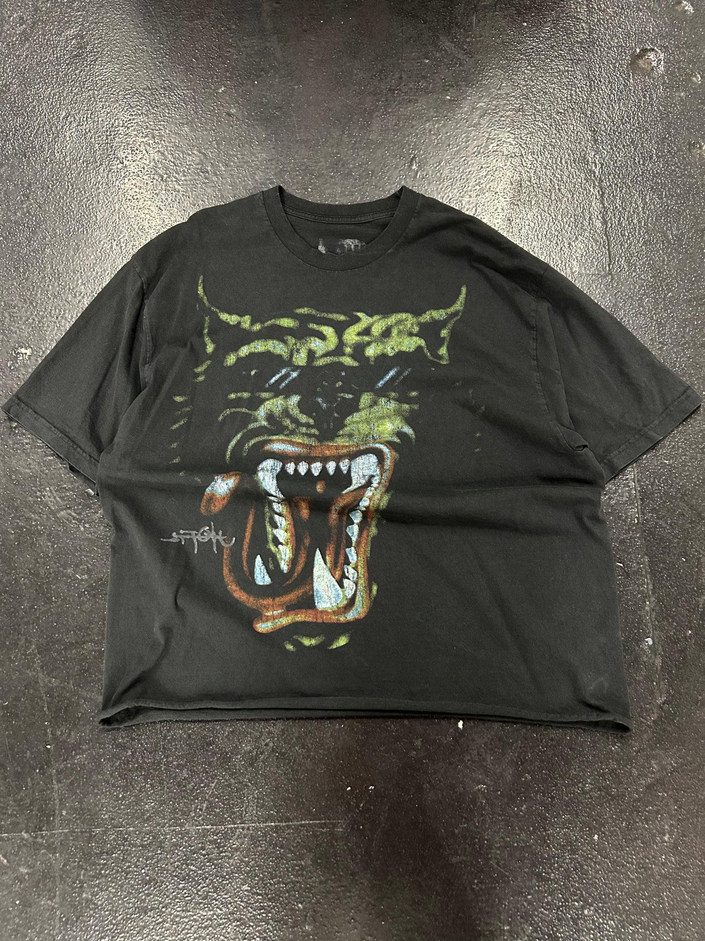 TRAVIS SCOTT CIRCUS MAXIMUS BLACK TEE (PRE-OWNED) (CROPPED)