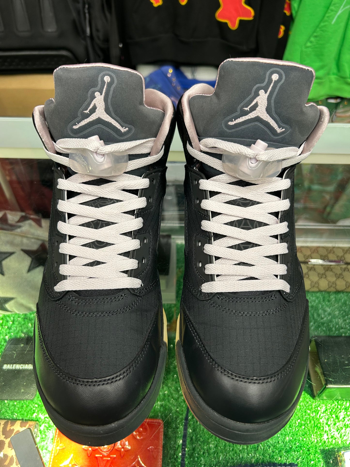 JORDAN 5 RETRO PARIS SAINT-GERMAIN OFF NOIR (PRE-OWNED / WITH BOX)