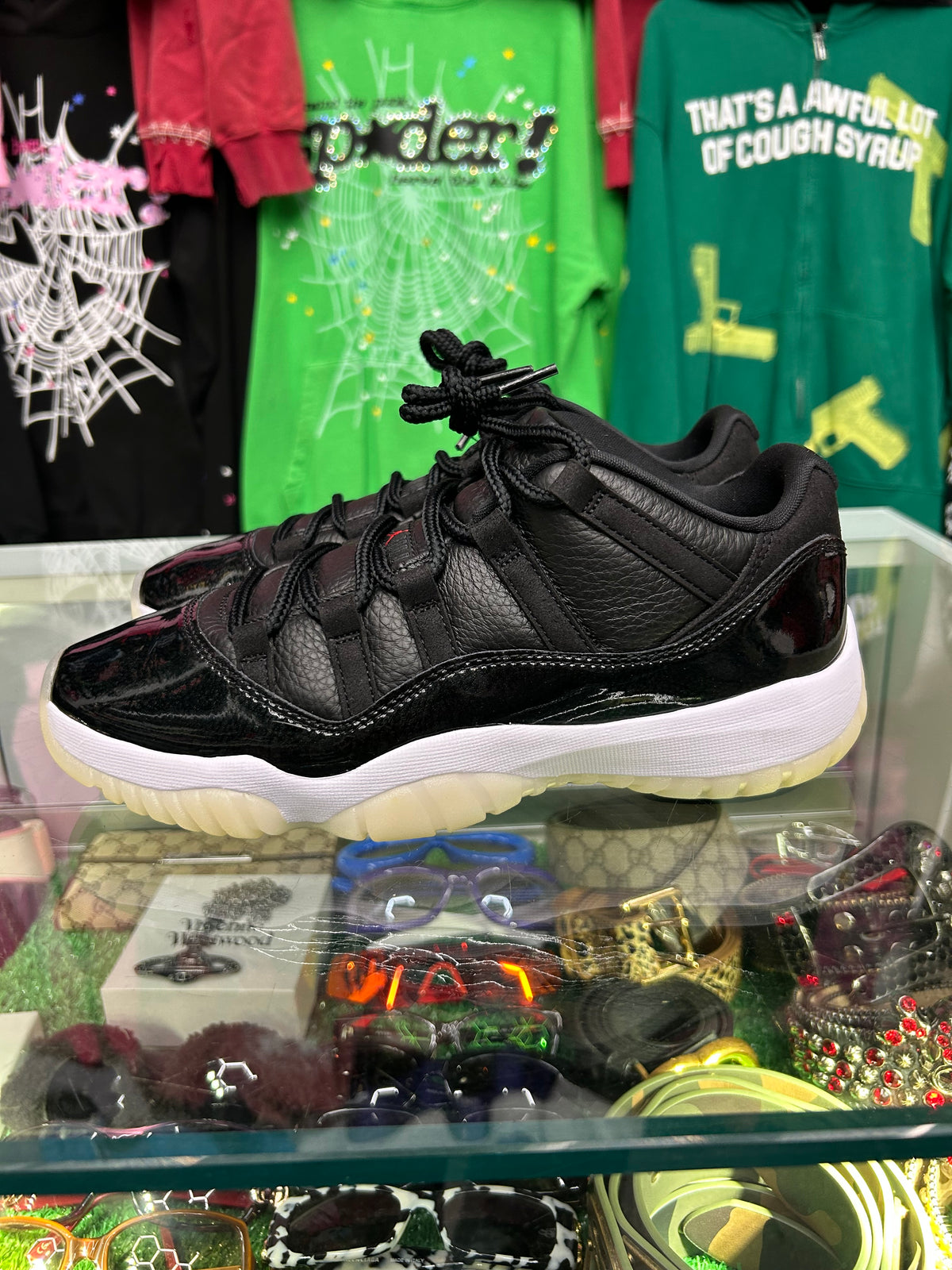 JORDAN 11 72-10 (PRE-OWNED W/ BOX)