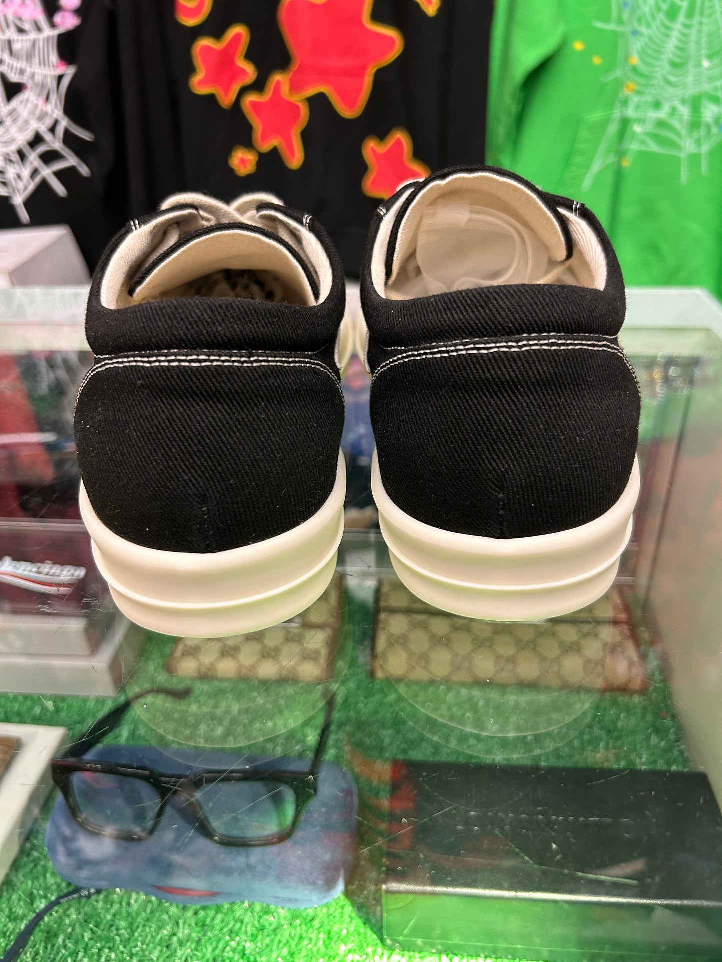 RICK OWENS CANVAS LOW TOP VANS (PRE-OWNED / NO BOX)