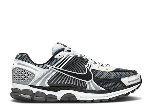 AIR ZOOM VOMERO DARK GREY (BRAND NEW)
