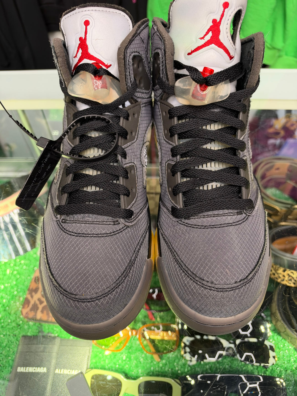 JORDAN 5 MUSLIN OFF-WHITE (PRE-OWNED)