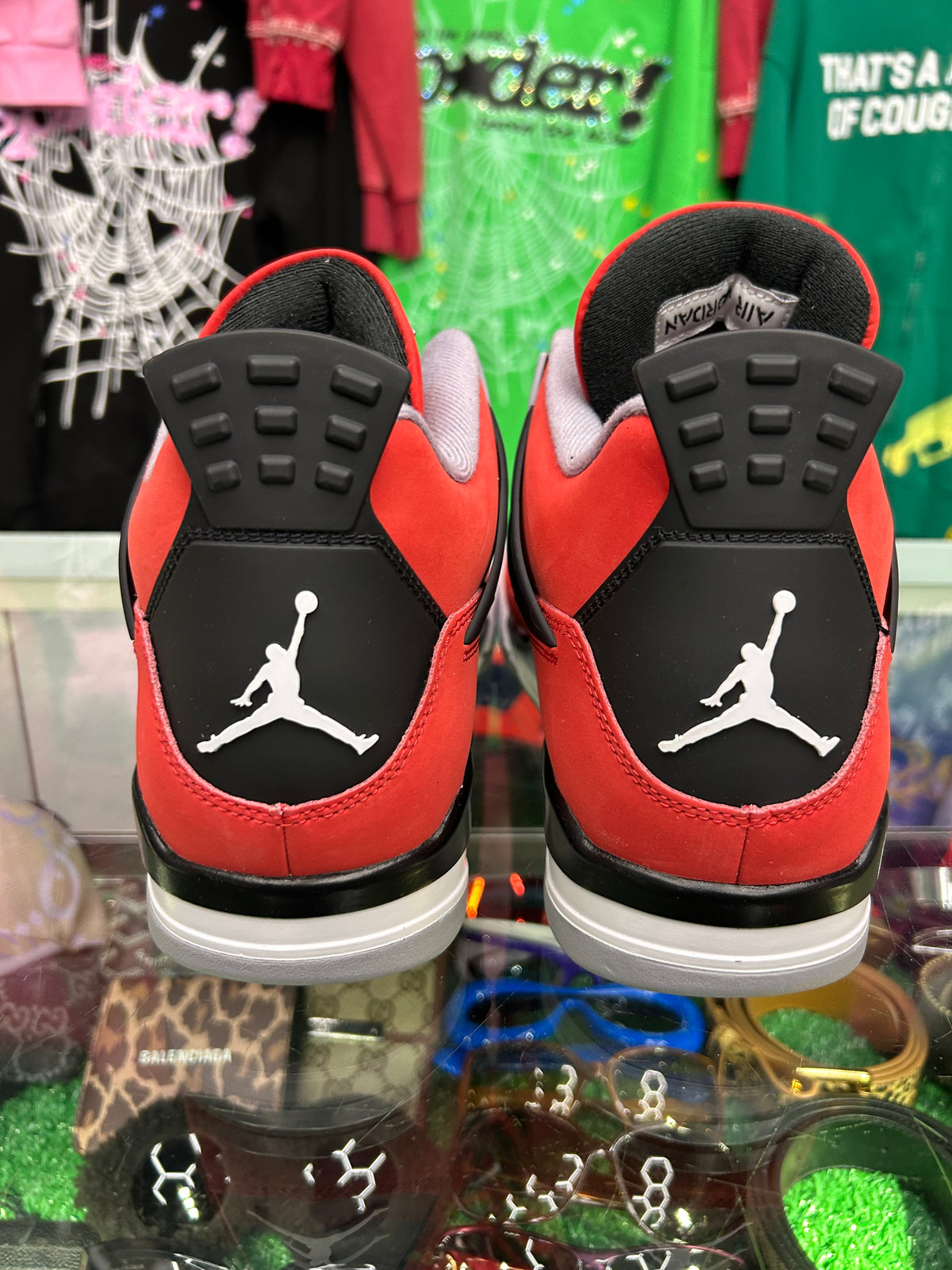 JORDAN 4 TORO (PRE-OWNED W/ BOX)