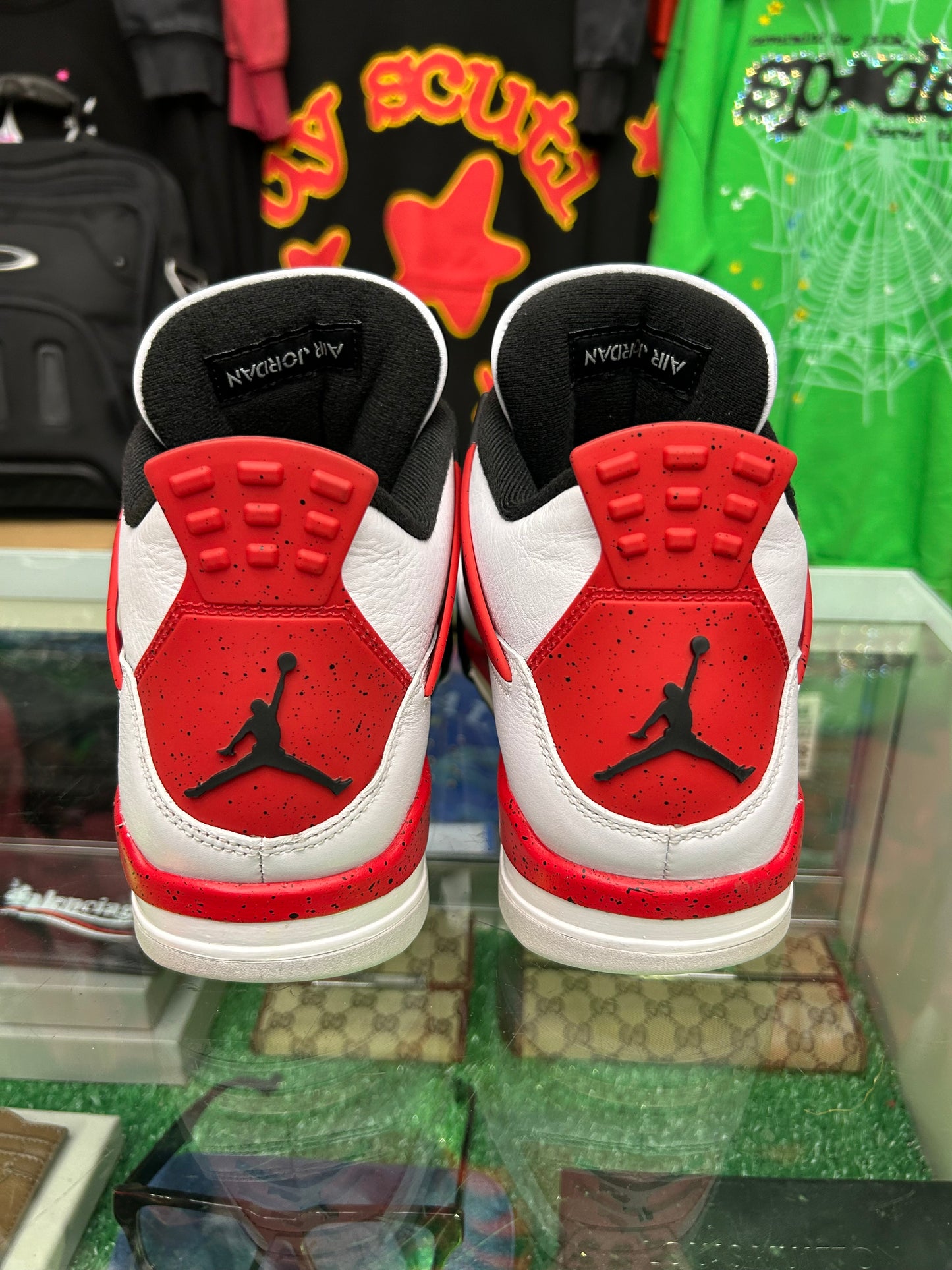 JORDAN 4 RETRO RED CEMENT (PRE-OWNED / WITH BOX)