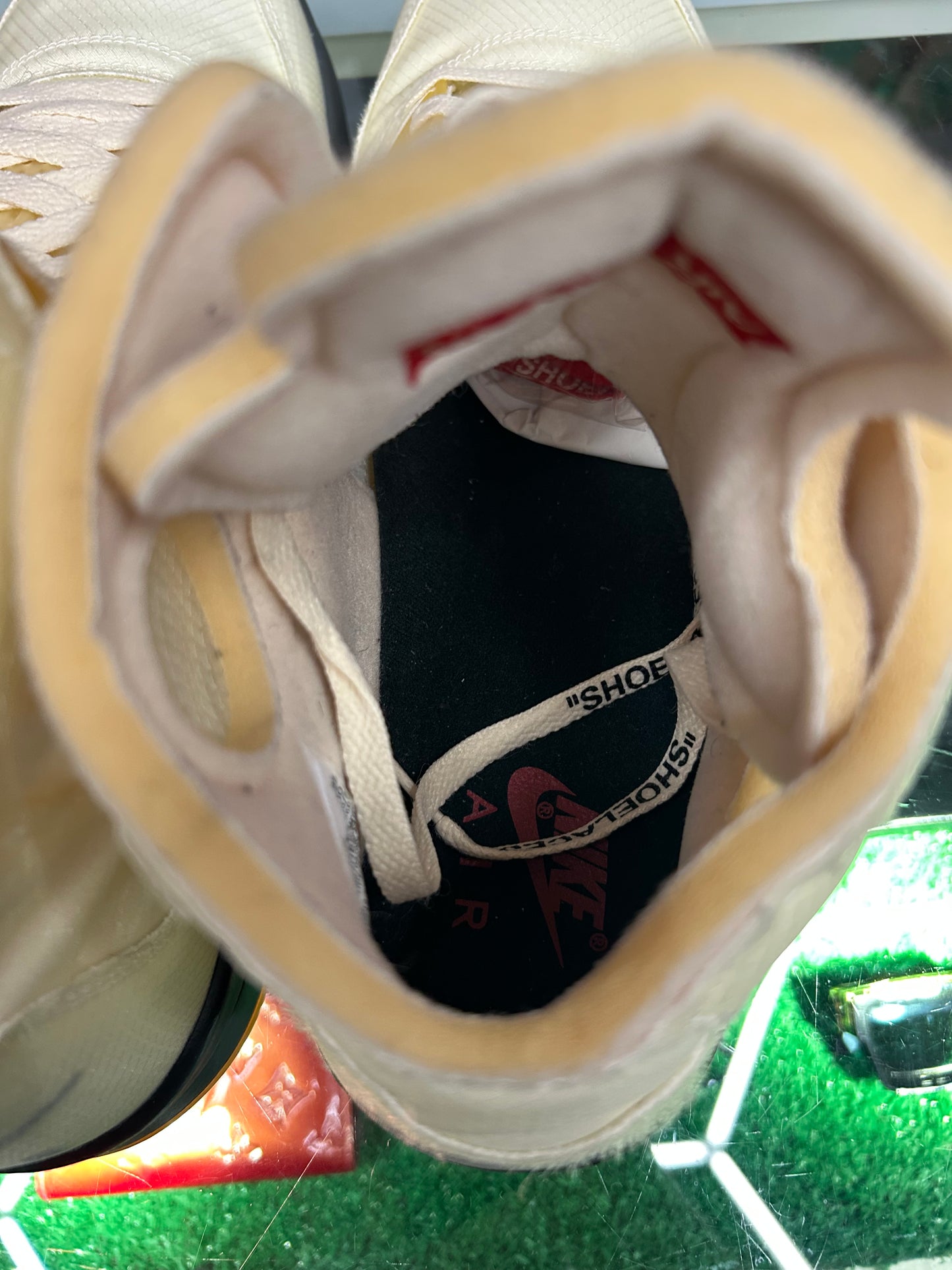 JORDAN 5 OFF-WHITE SAIL (PRE-OWNED / NO BOX)