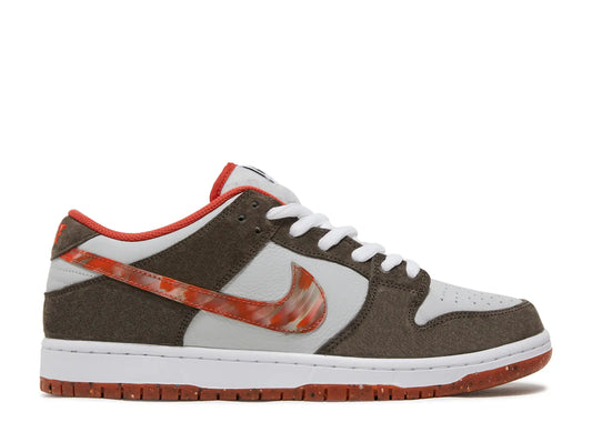 DUNK LOW CRUSHED (BRAND NEW)