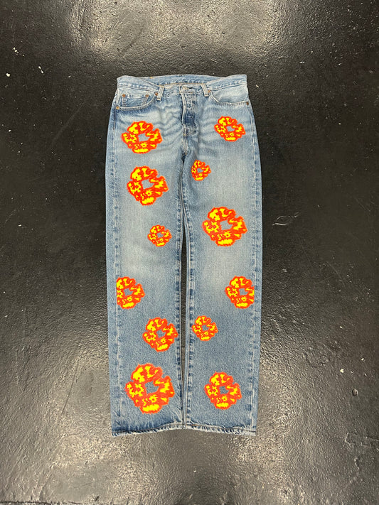 DENIM TEARS OFFSET X LEVIS JEANS (SIZE 33) (VNDS)