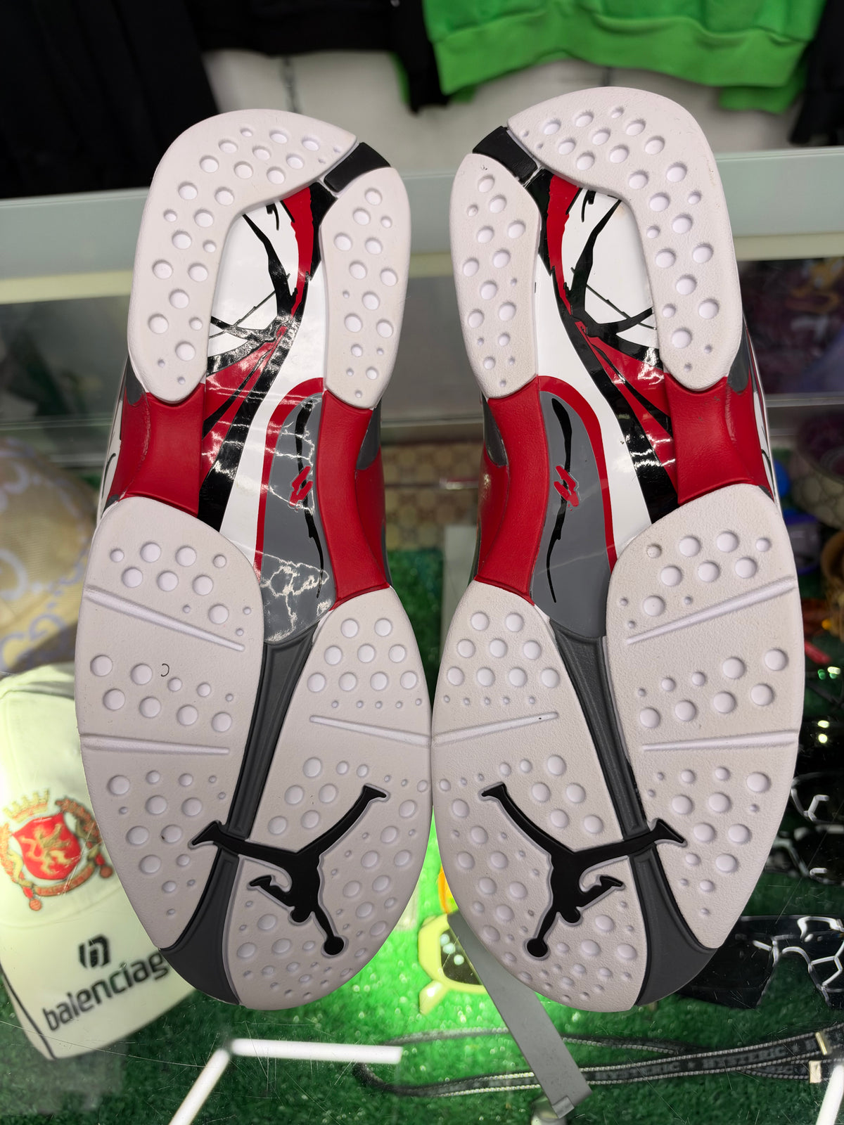 JORDAN 8 BUGS BUNNY (PRE-OWNED)