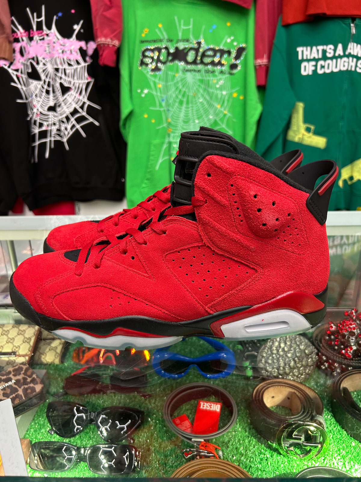 JORDAN 6 TORO BRAVO (PRE-OWNED W/ BOX)