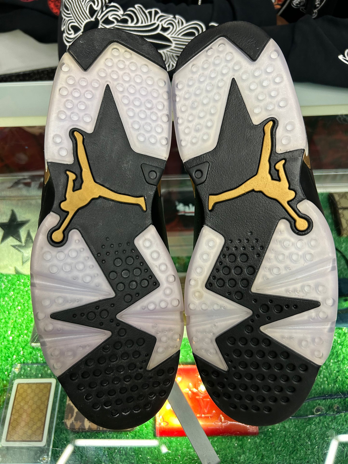 JORDAN 6 RETRO DNP (PRE-OWNED W/ BOX)