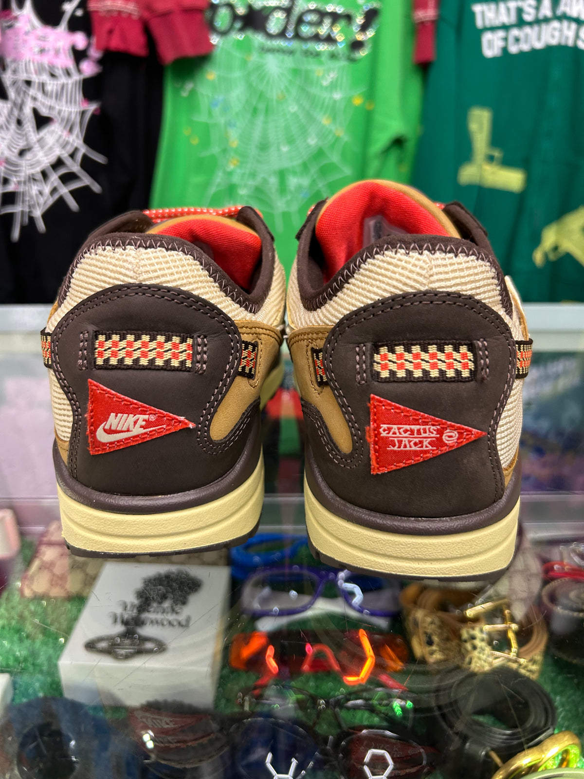 TRAVIS SCOTT NIKE AIR MAX 1 BAROQUE BROWN (PRE-OWNED W/ BOX)