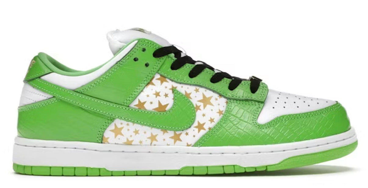 DUNK LOW SB SUPREME STARS MEAN GREEN (BRAND NEW)
