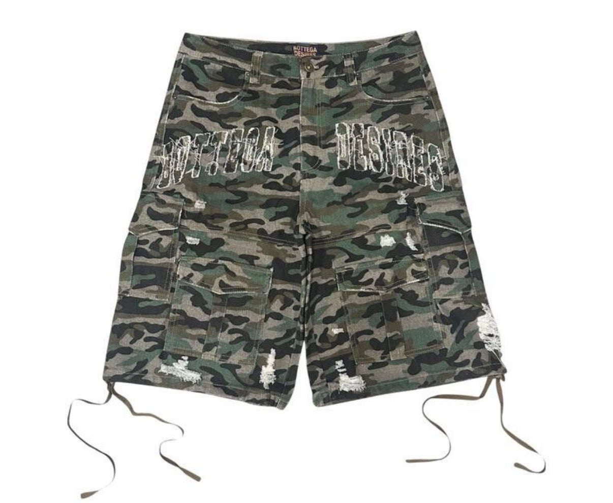 BOTTEGA DESIRES CAMO CARGO SHORTS (SIZE 28)