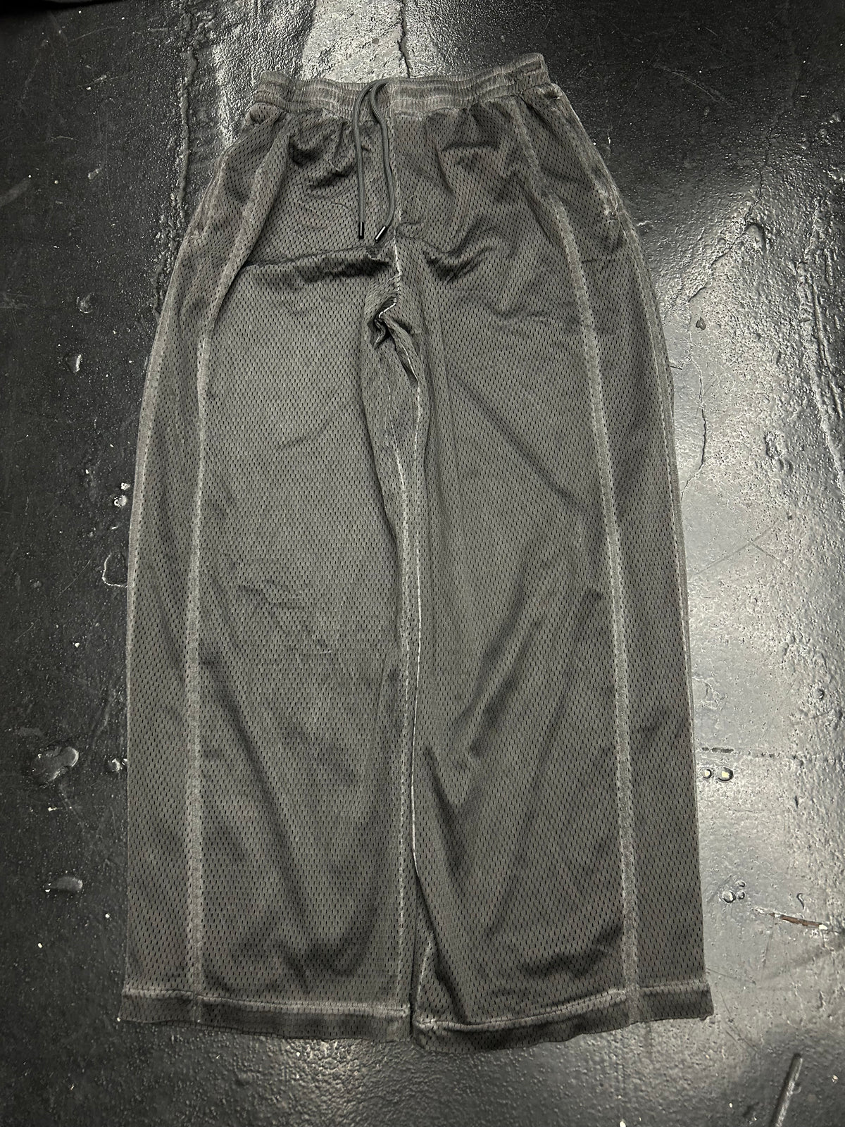 RASPBERRY HILLS MESH SWEATS (BRAND NEW)