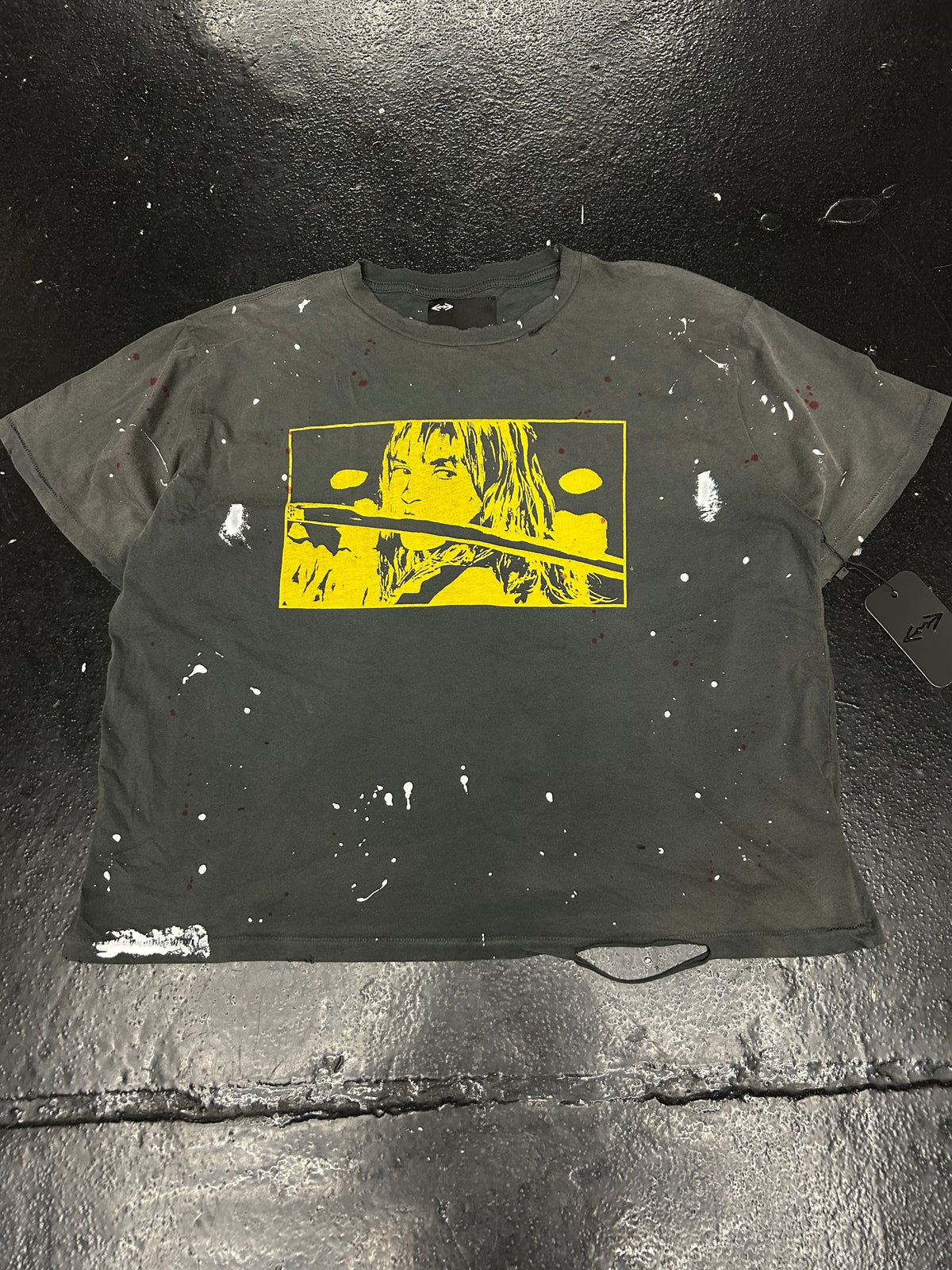 HMDD HAPPY MEMORIES KILL BILL SPLATTER TEE (BRAND NEW)