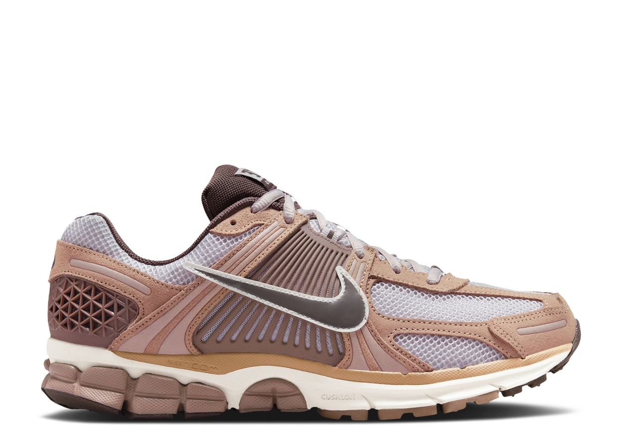 AIR ZOOM VOMERO 5 DUSTED CLAY (BRAND NEW)