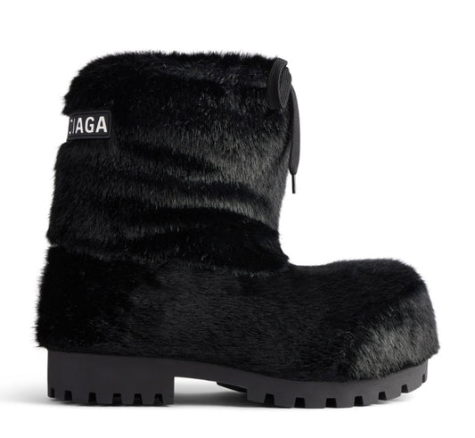 BALENCIAGA ALASKA LOW BOOT (PRE-OWNED NO BOX)