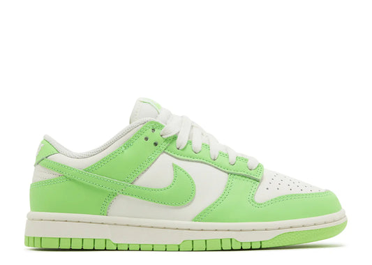 DUNK LOW GREEN STRIKE (BRAND NEW)